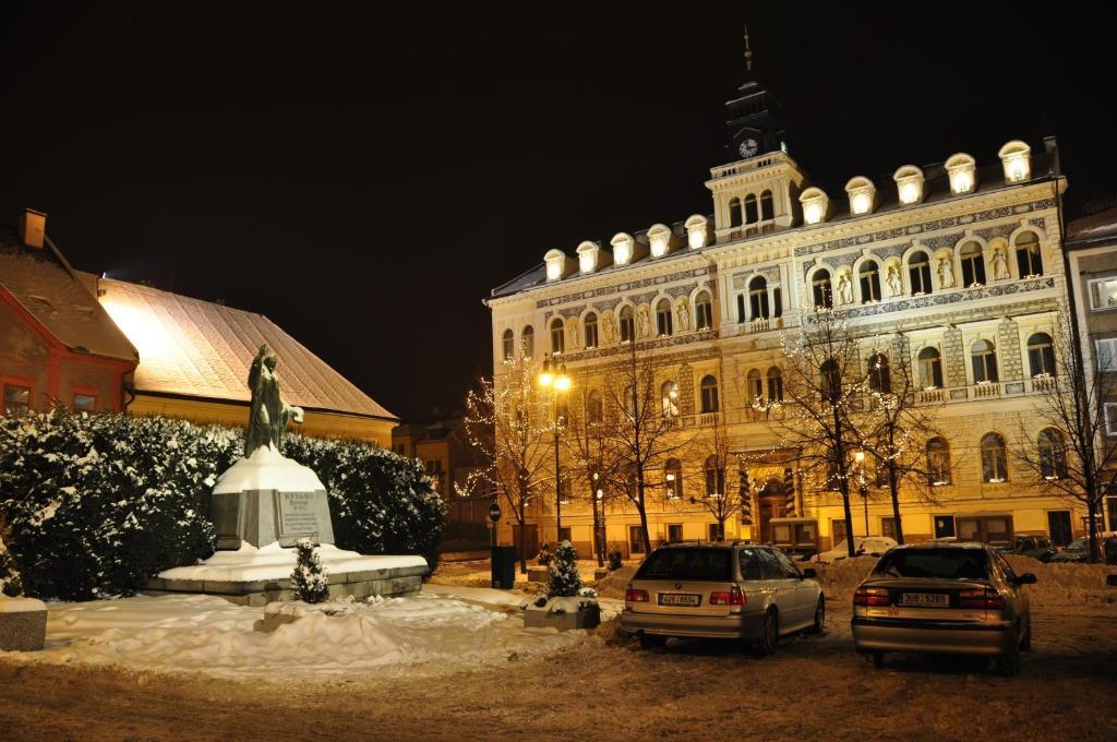 Hotel Na Hradbách Louny Exterior foto
