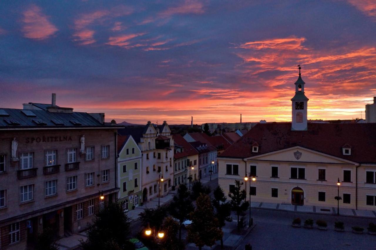 Hotel Na Hradbách Louny Exterior foto